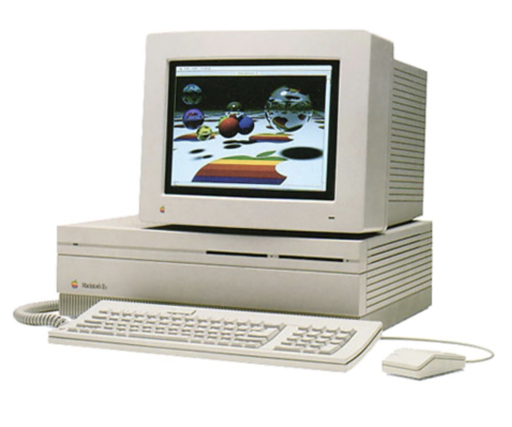Früher Apple-Macintosh-Computer mit grafischer Benutzeroberfläche